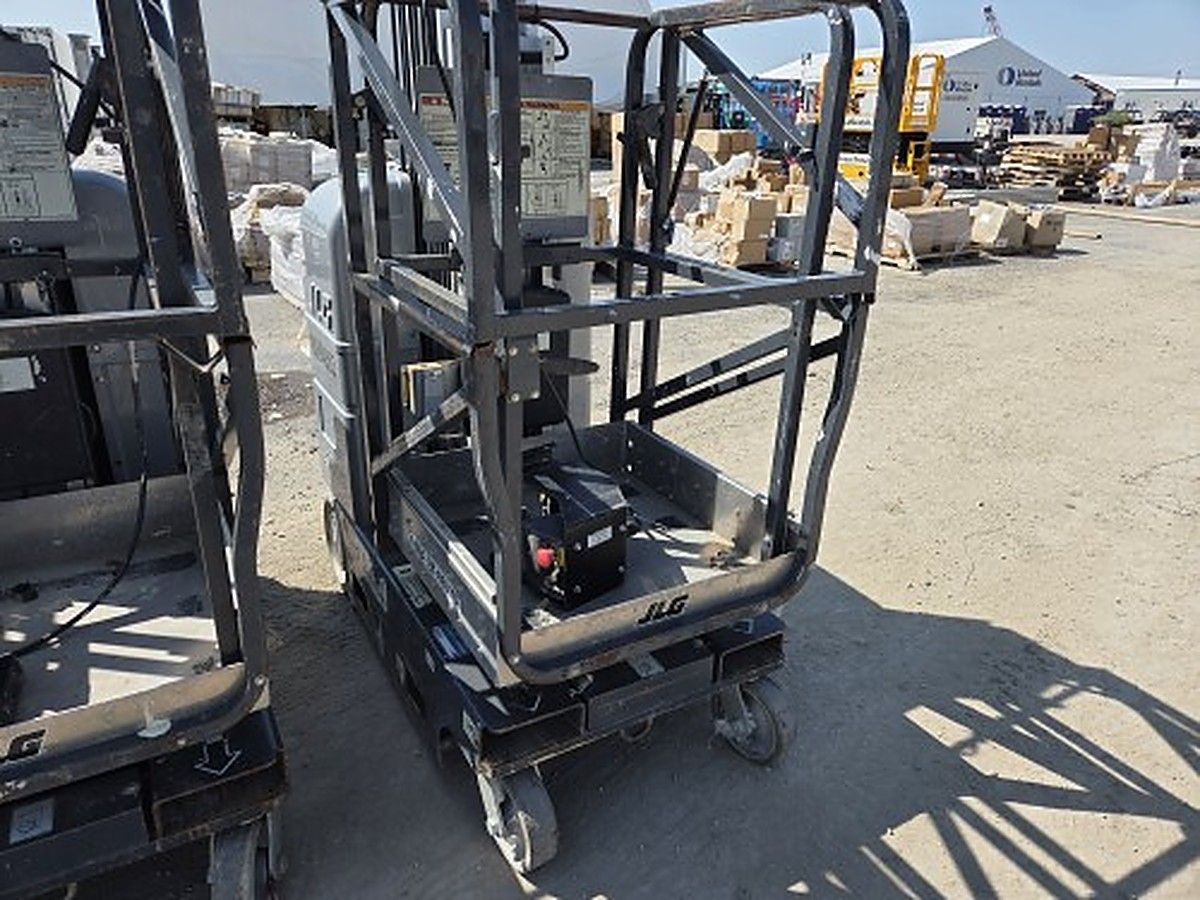 JLG 20MVL photo 4