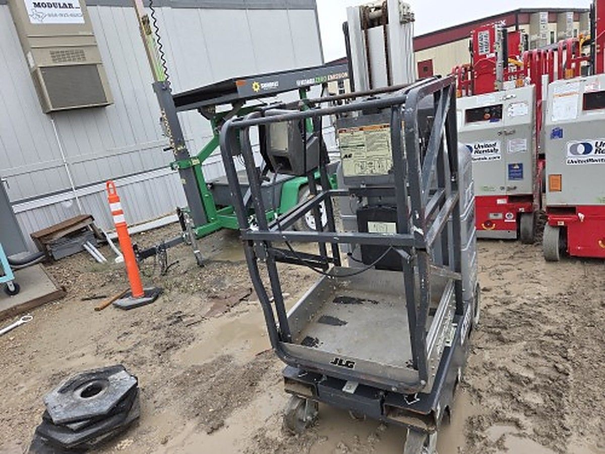 JLG 20MVL photo 3
