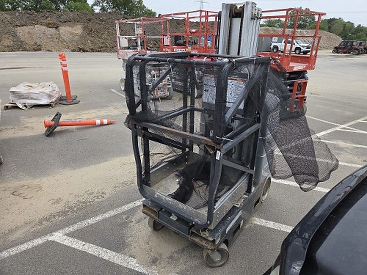JLG 20MVL photo 4