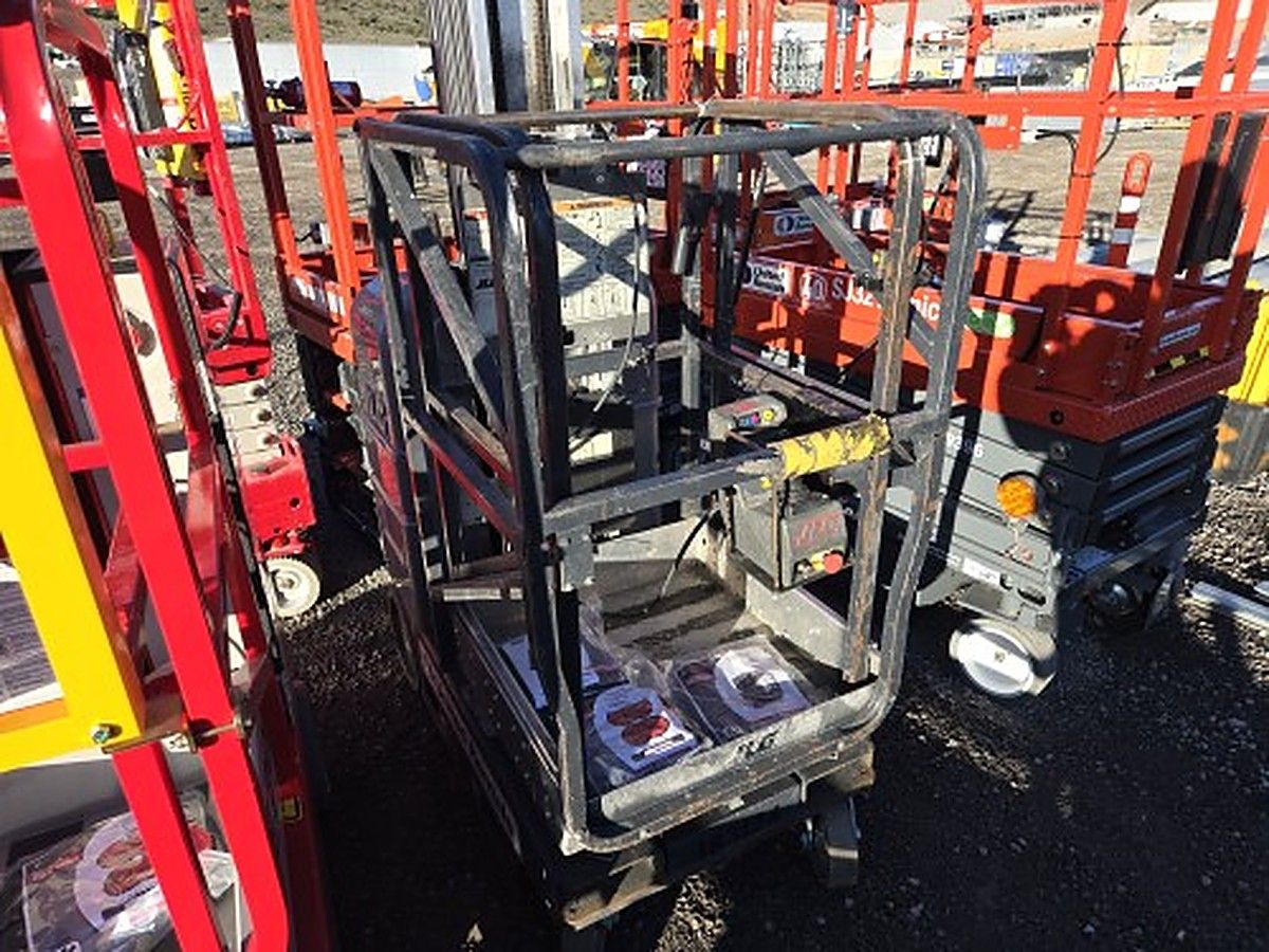 JLG 20MVL photo 2