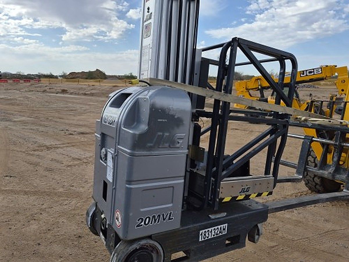 JLG 20MVL photo 2