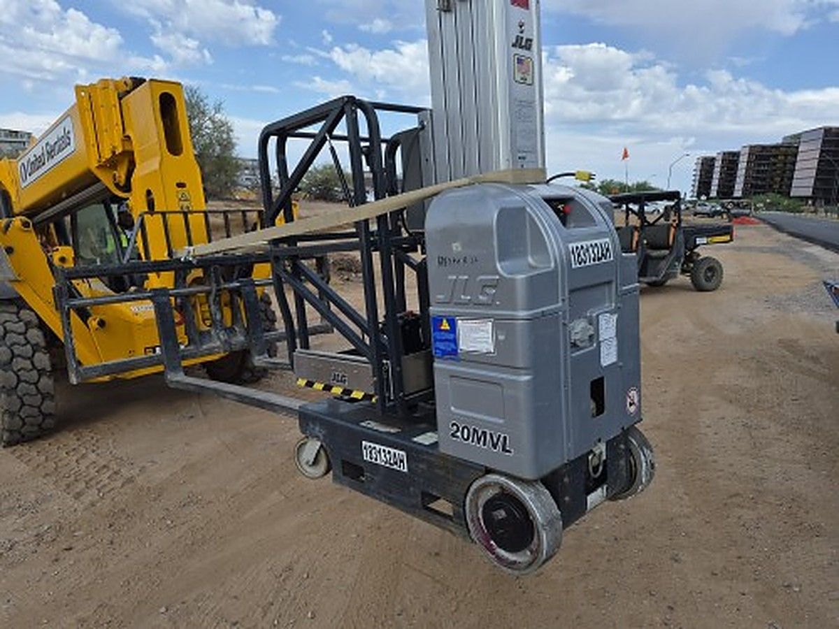 JLG 20MVL photo 4