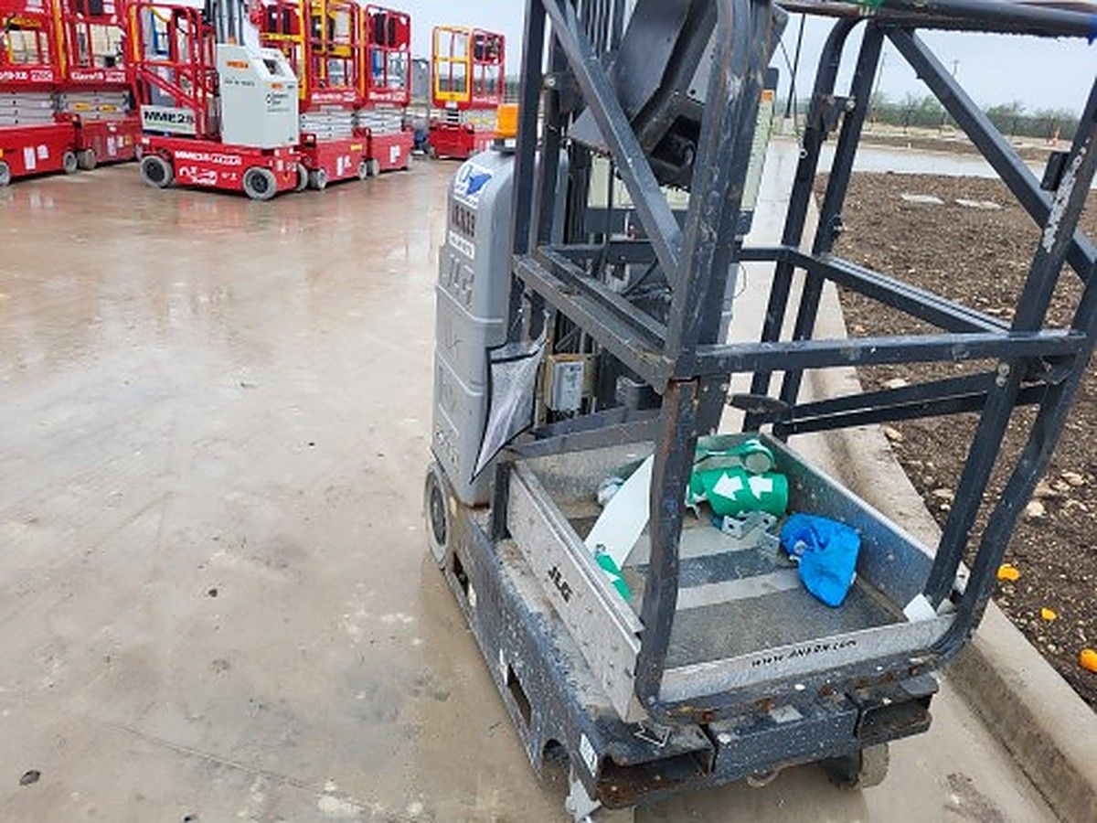 JLG 20MVL photo 5