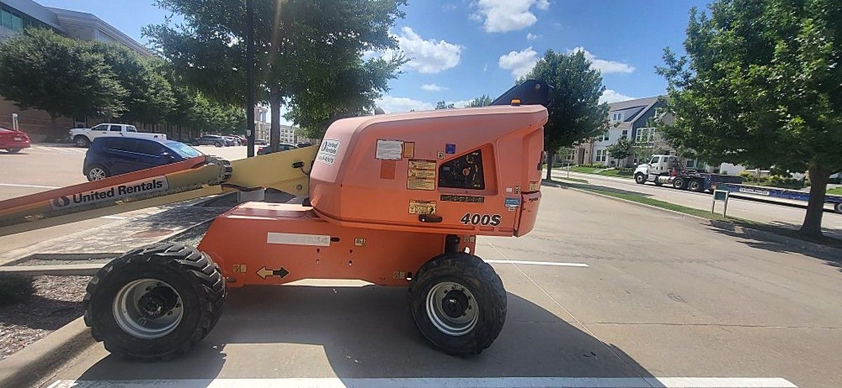 JLG 400S photo 11