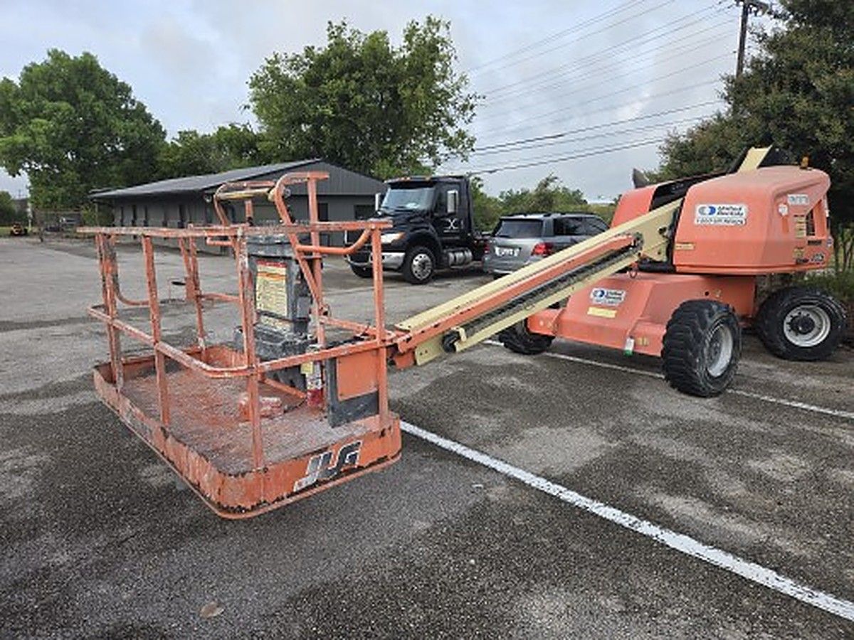 JLG 400S photo 6