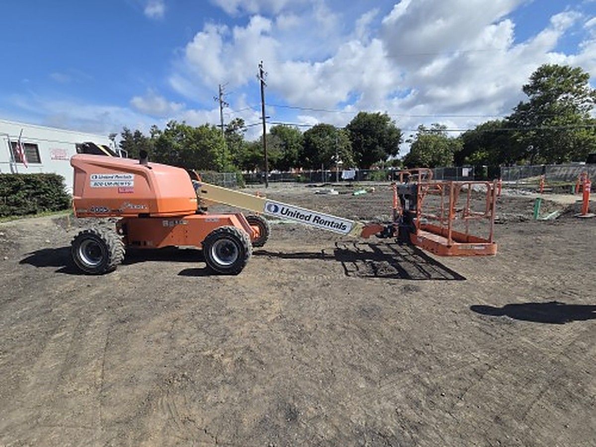 JLG 400S photo 2