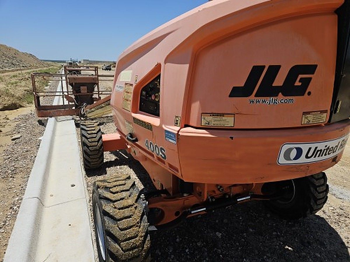 JLG 400S photo 3