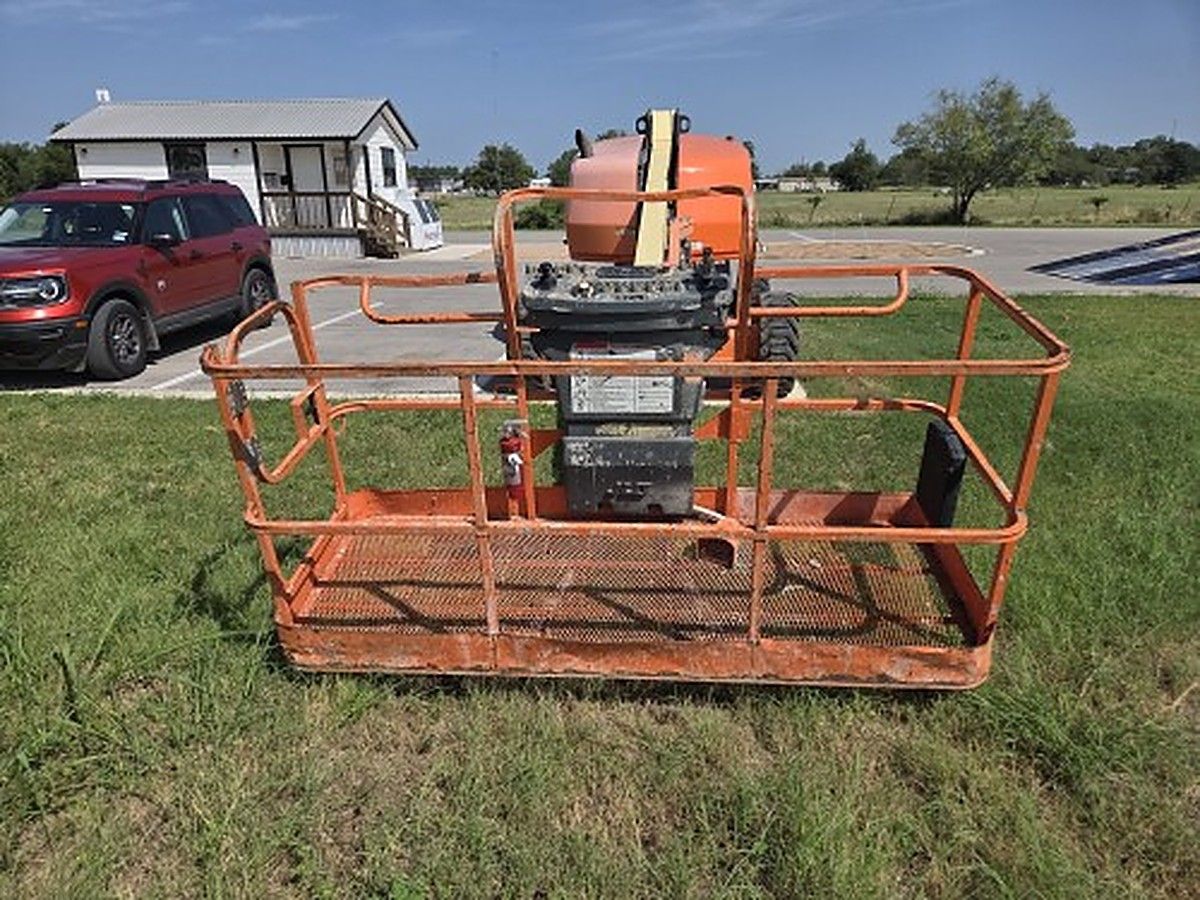 JLG 400S photo 4