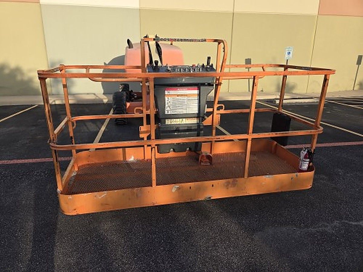 JLG 400S photo 3