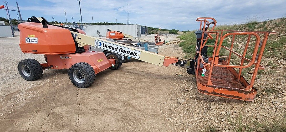 JLG 400S photo 4