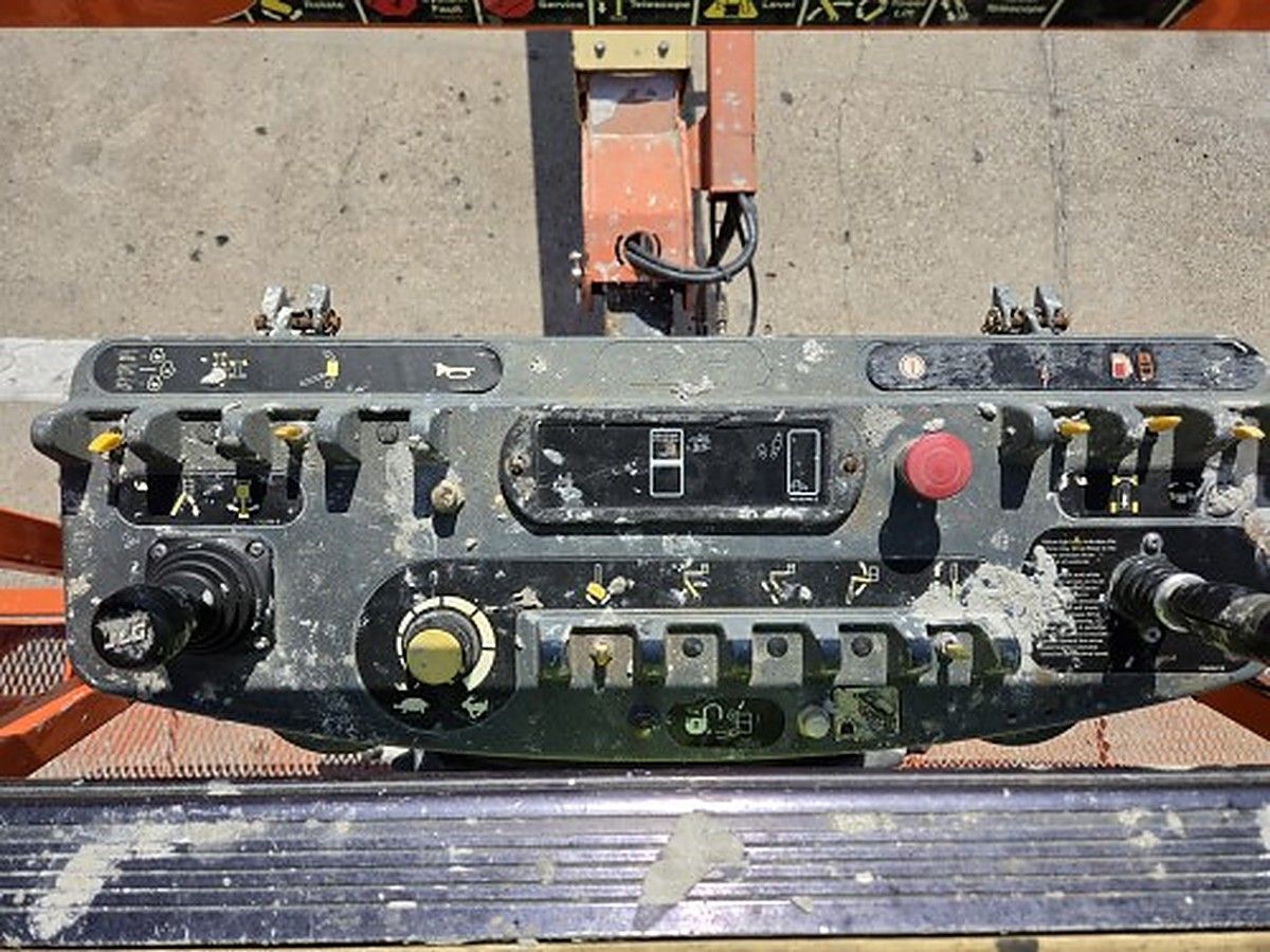 JLG 400S photo 2