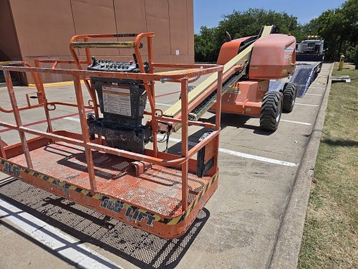 JLG 400S photo 12