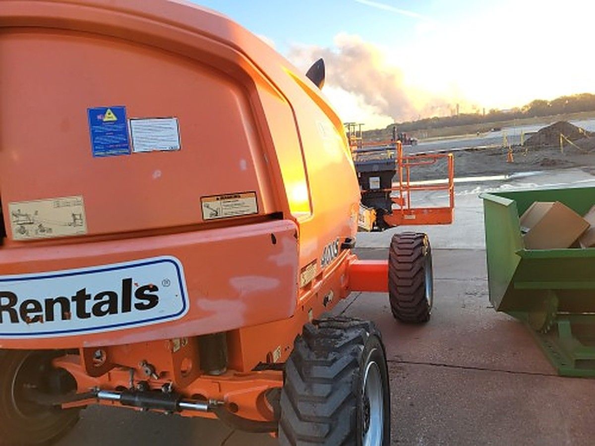 JLG 400S photo 3