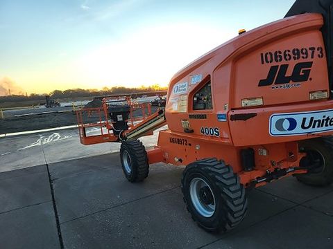 2017 JLG 400S Boom 37-44' Telescopic