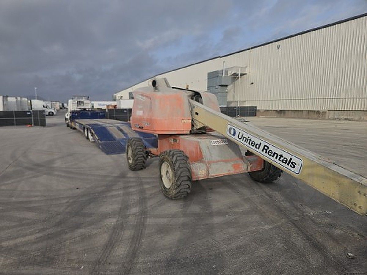 JLG 400S photo 5