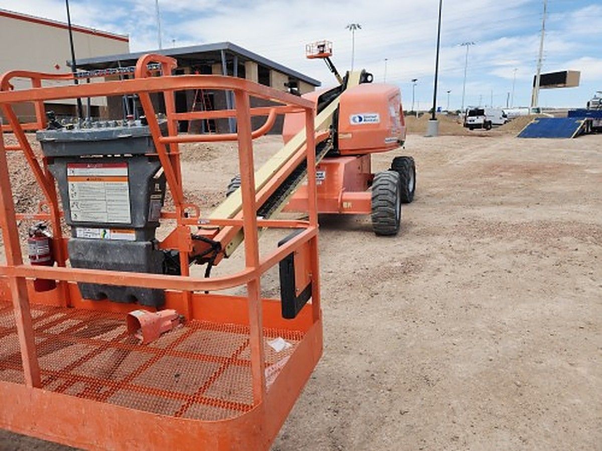 JLG 400S photo 4