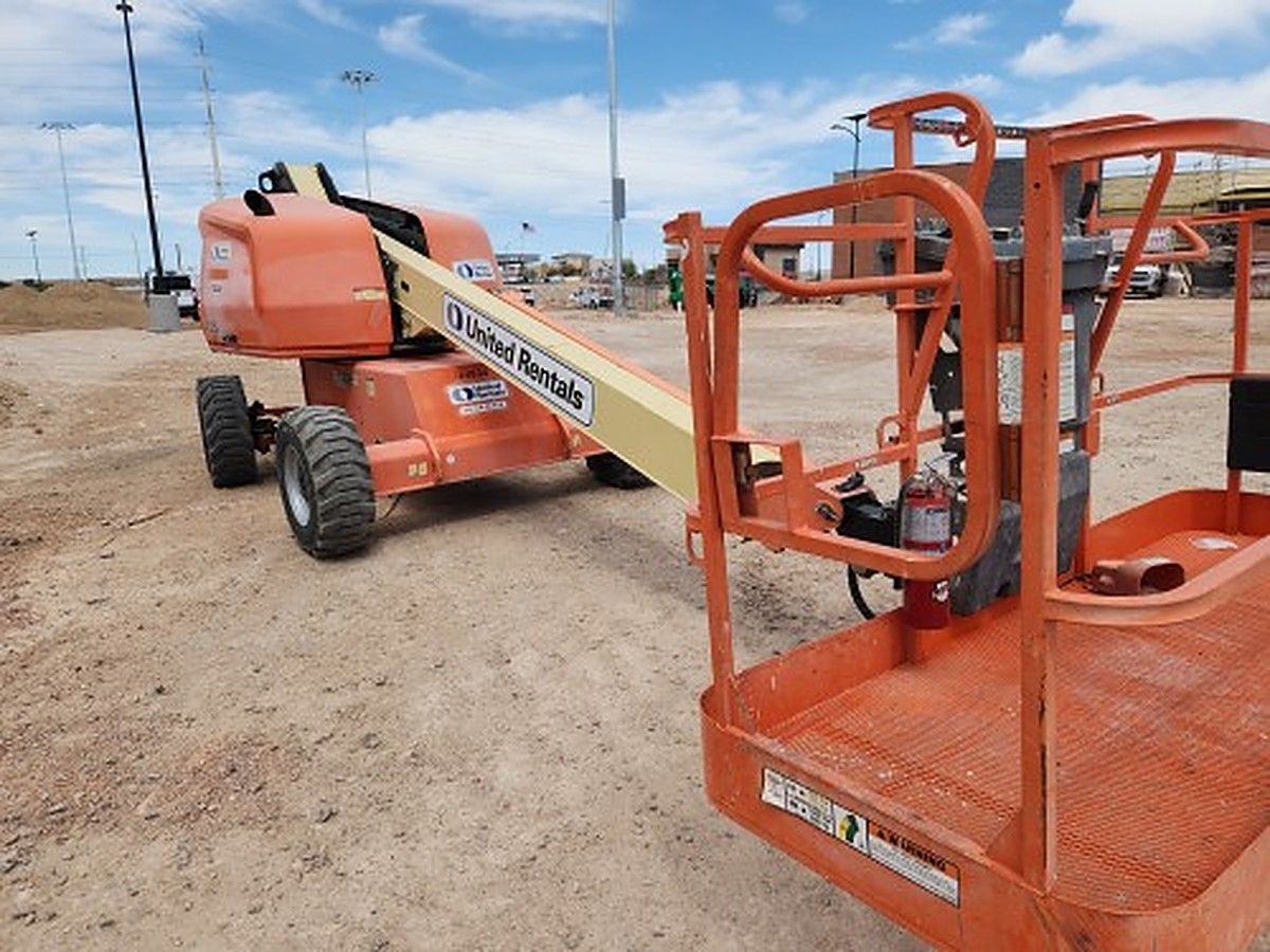 JLG 400S photo 5