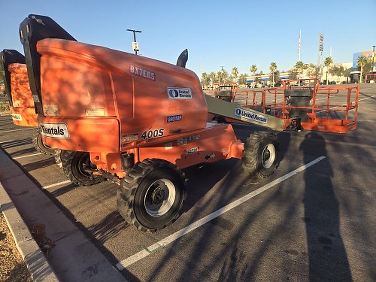 JLG 400S photo 5