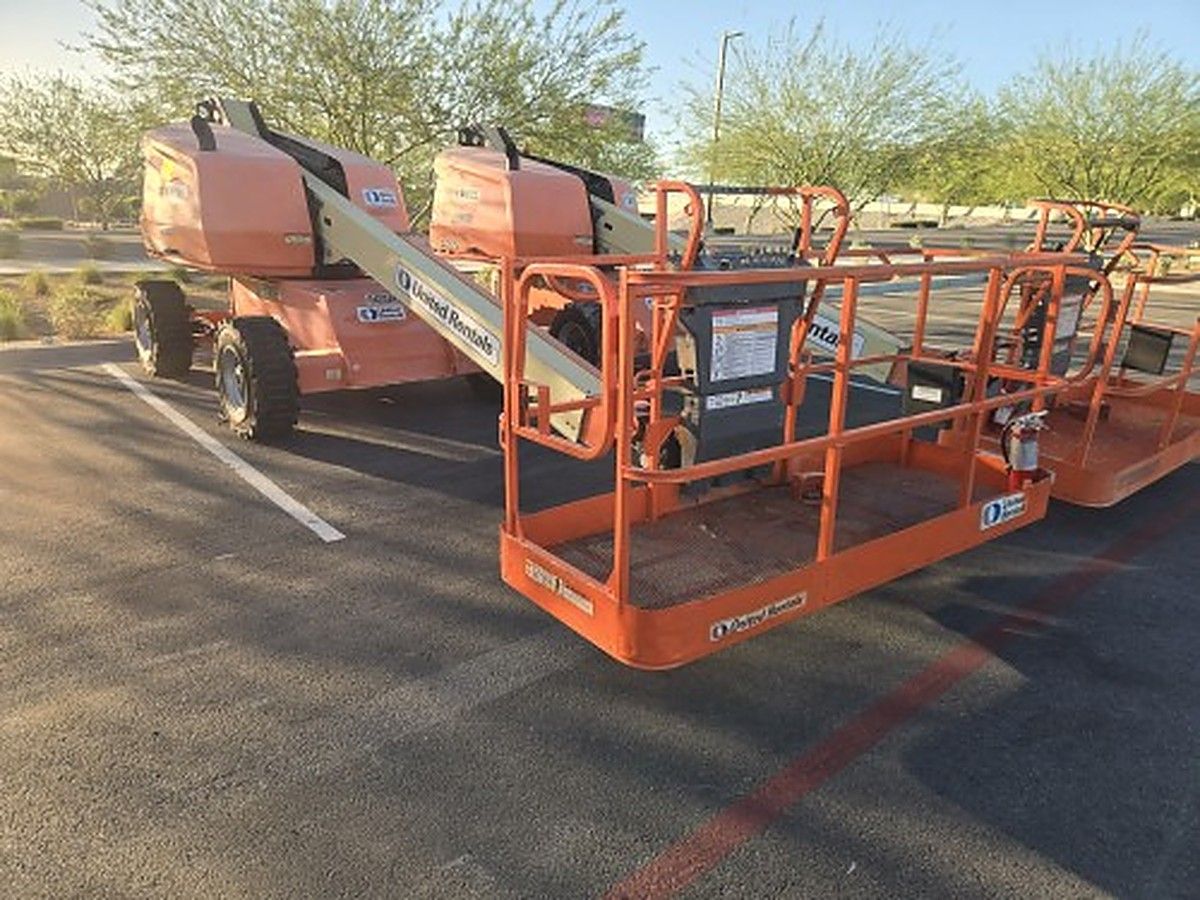 JLG 400S photo 8