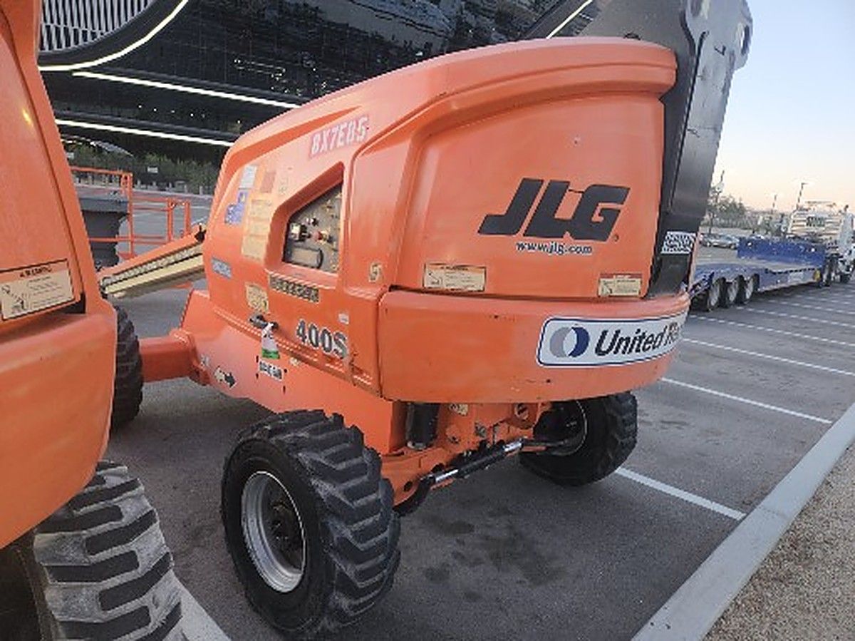 JLG 400S photo 10
