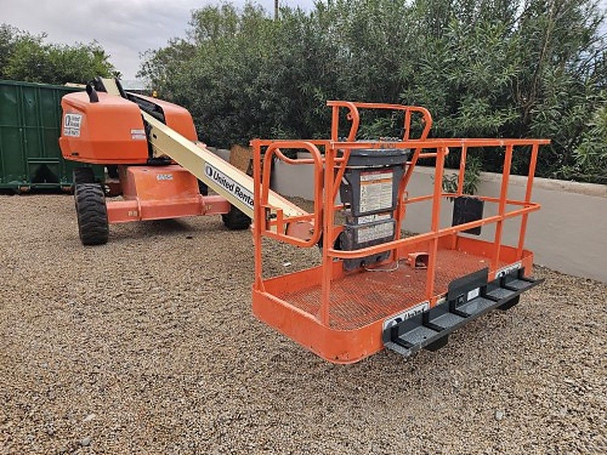 JLG 400S photo 10