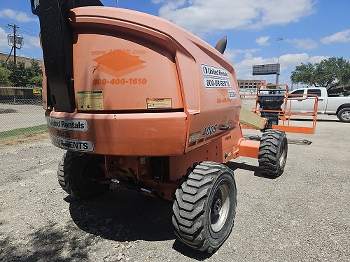 JLG 400S photo 2