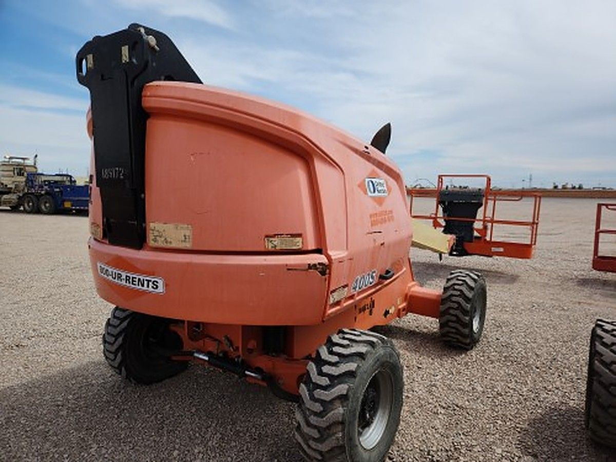 JLG 400S photo 5