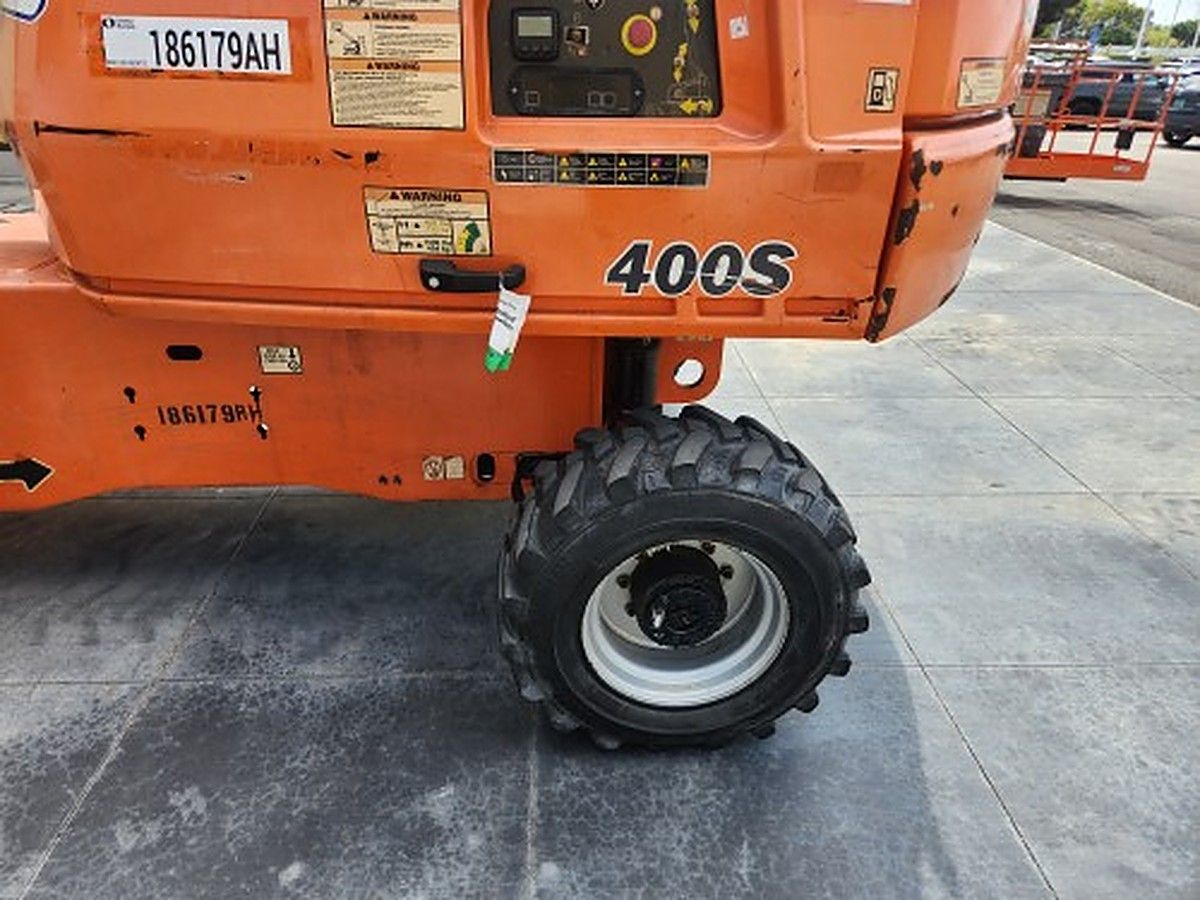 JLG 400S photo 12