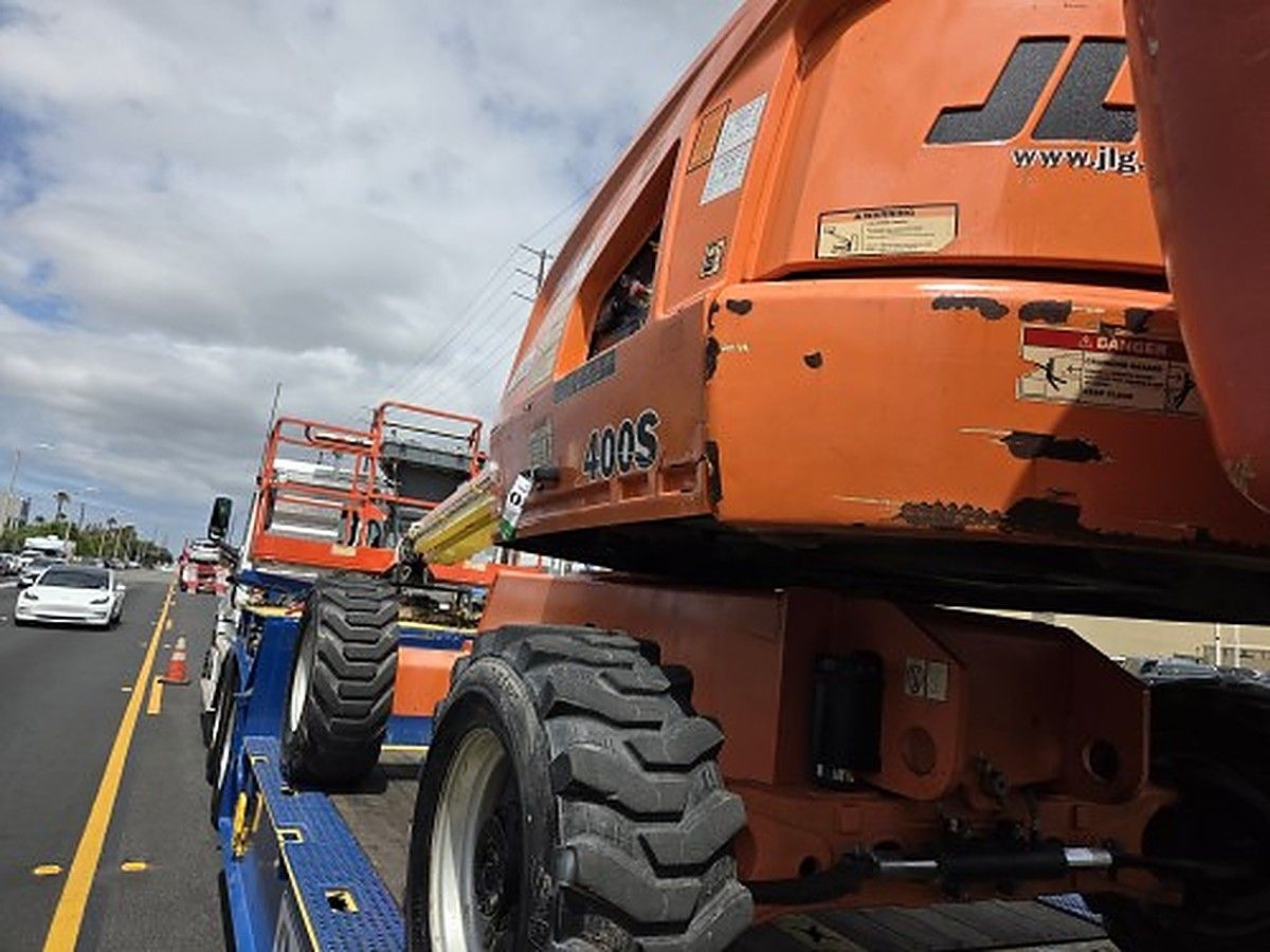 JLG 400S photo 5