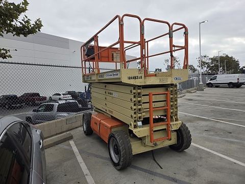 2017 JLG 4069LE Scissor Lift 39-40' Electric