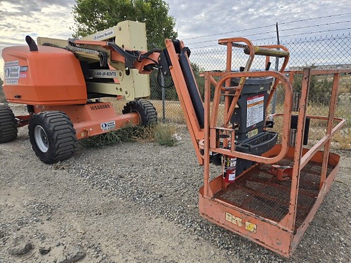 JLG 450AJ photo 2