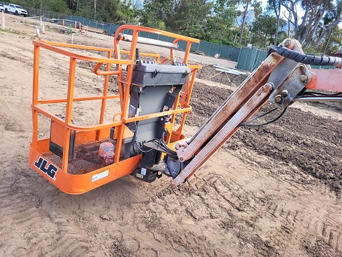 JLG 450AJ photo 10
