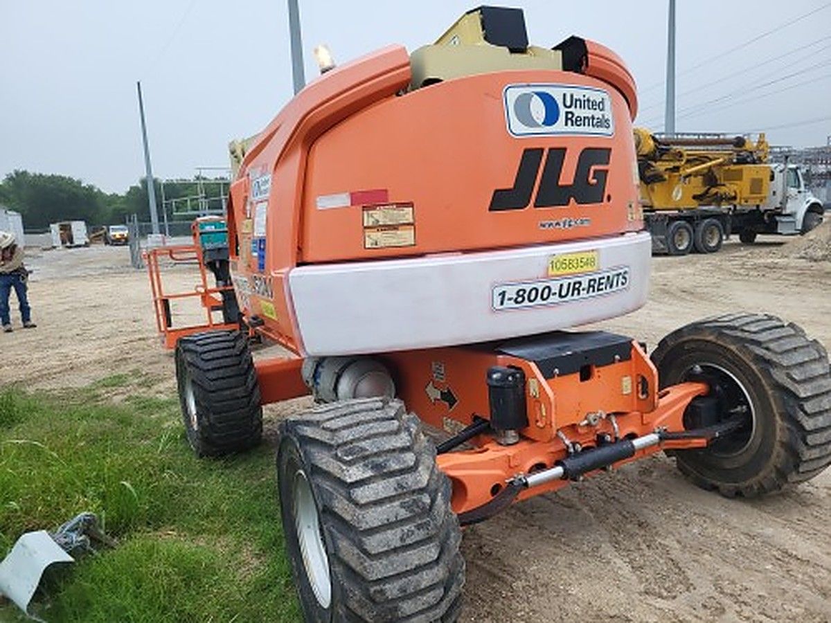 JLG 450AJ photo 2