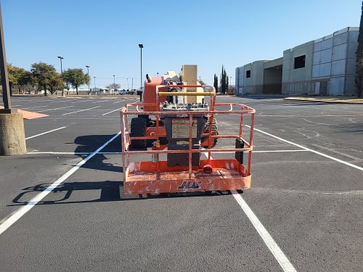 JLG 450AJ photo 2