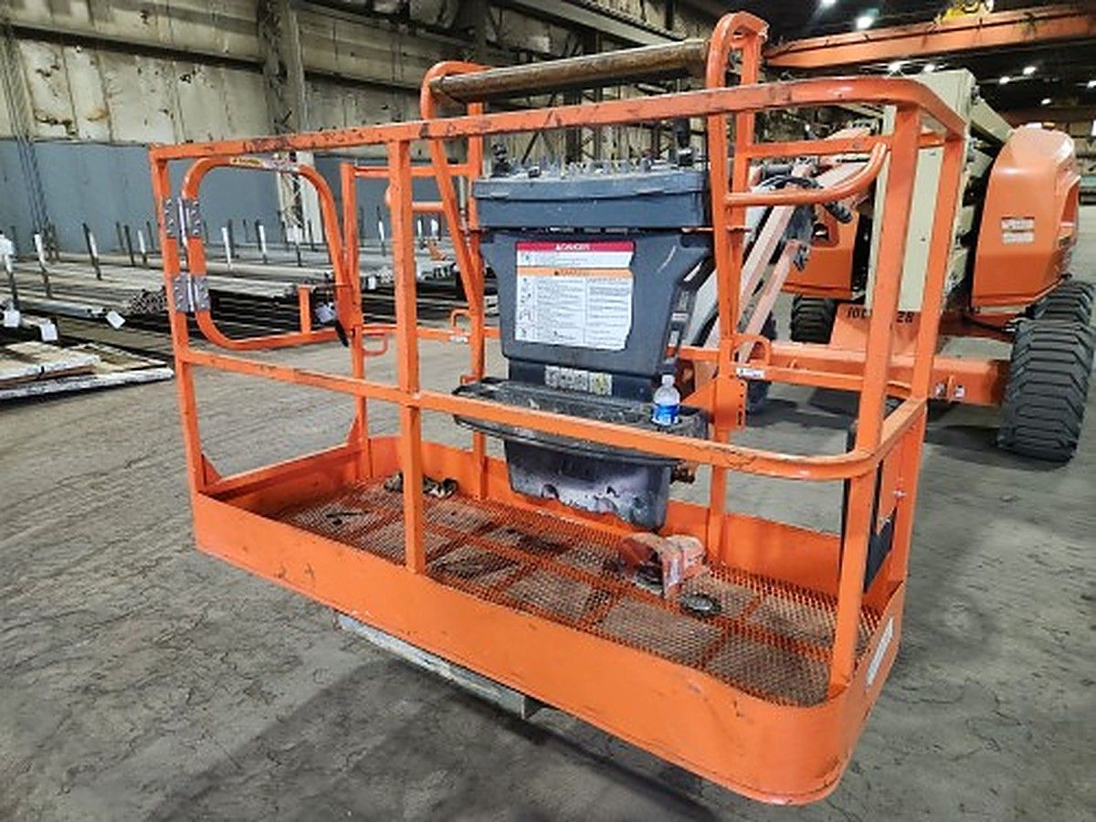 JLG 450AJ photo 9