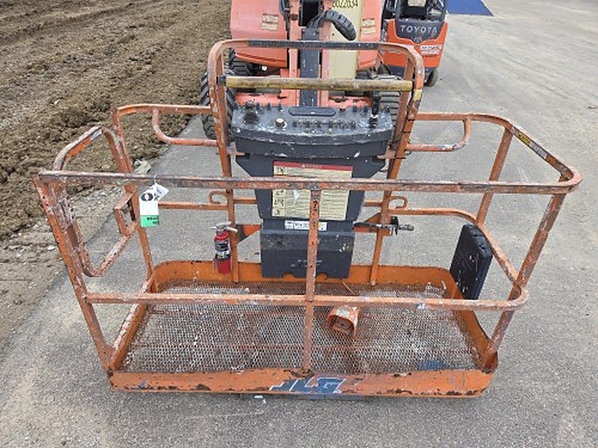 JLG 450AJ photo 10