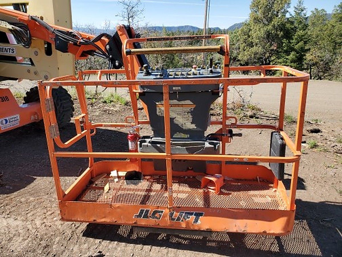 JLG 450AJ photo 4