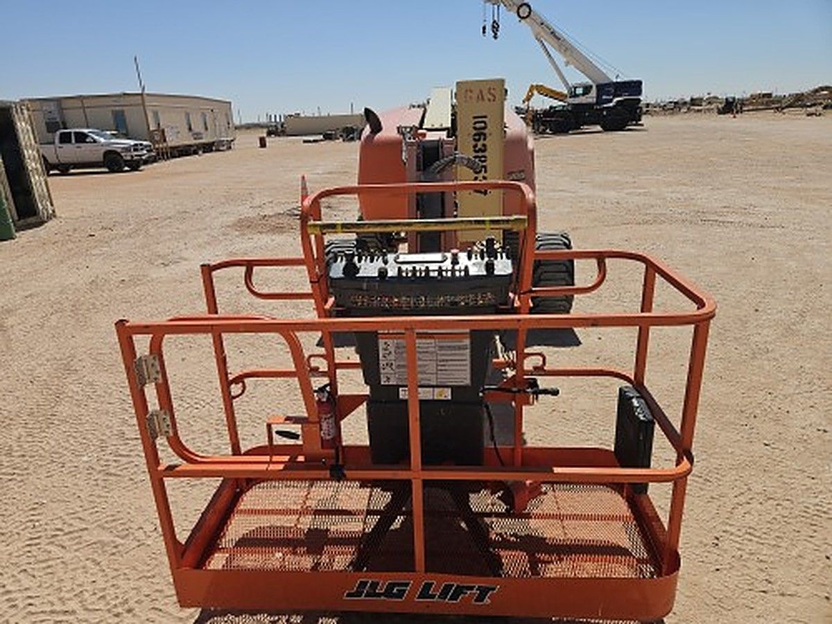 JLG 450AJ photo 3