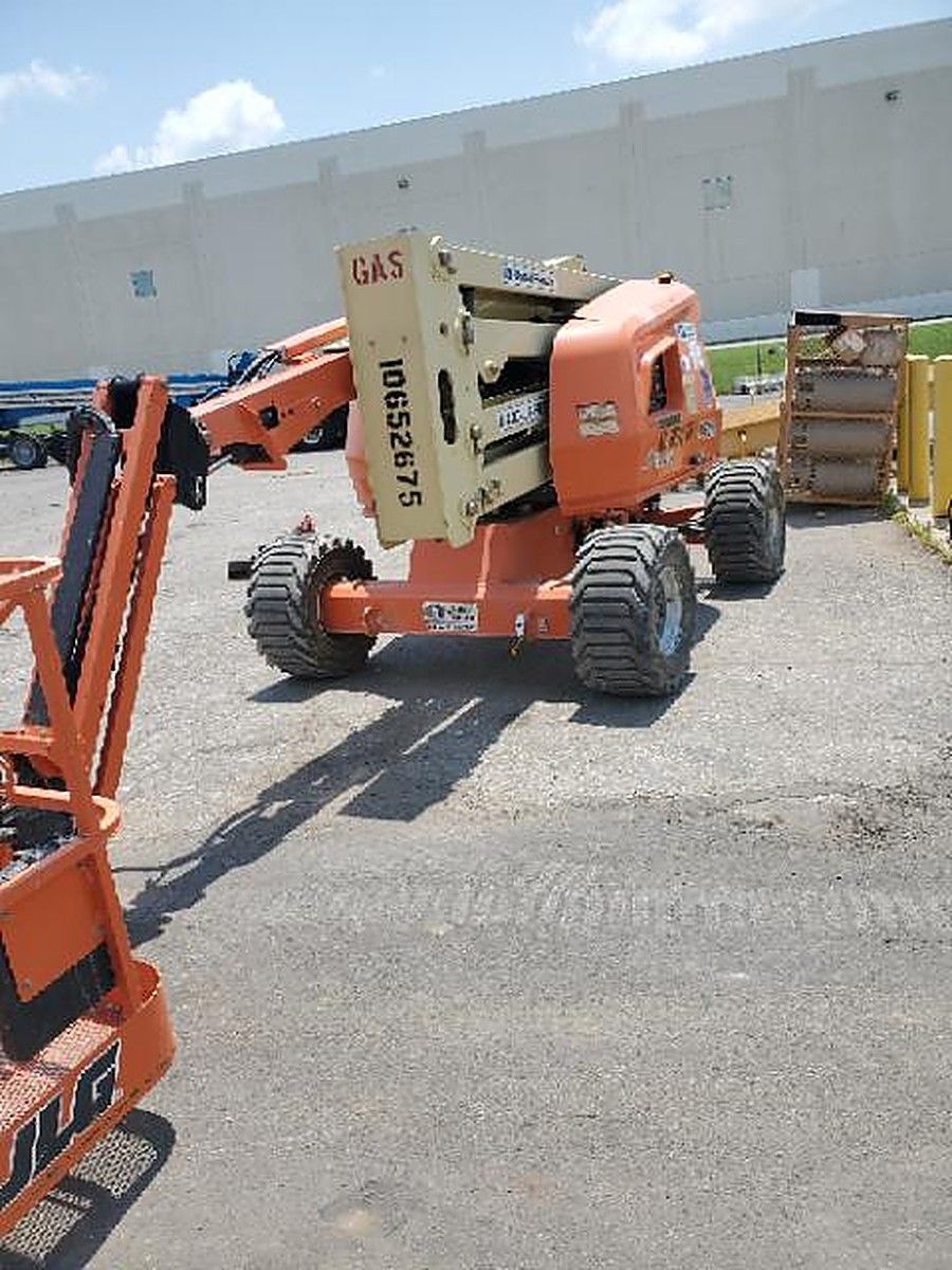 JLG 450AJ photo 2