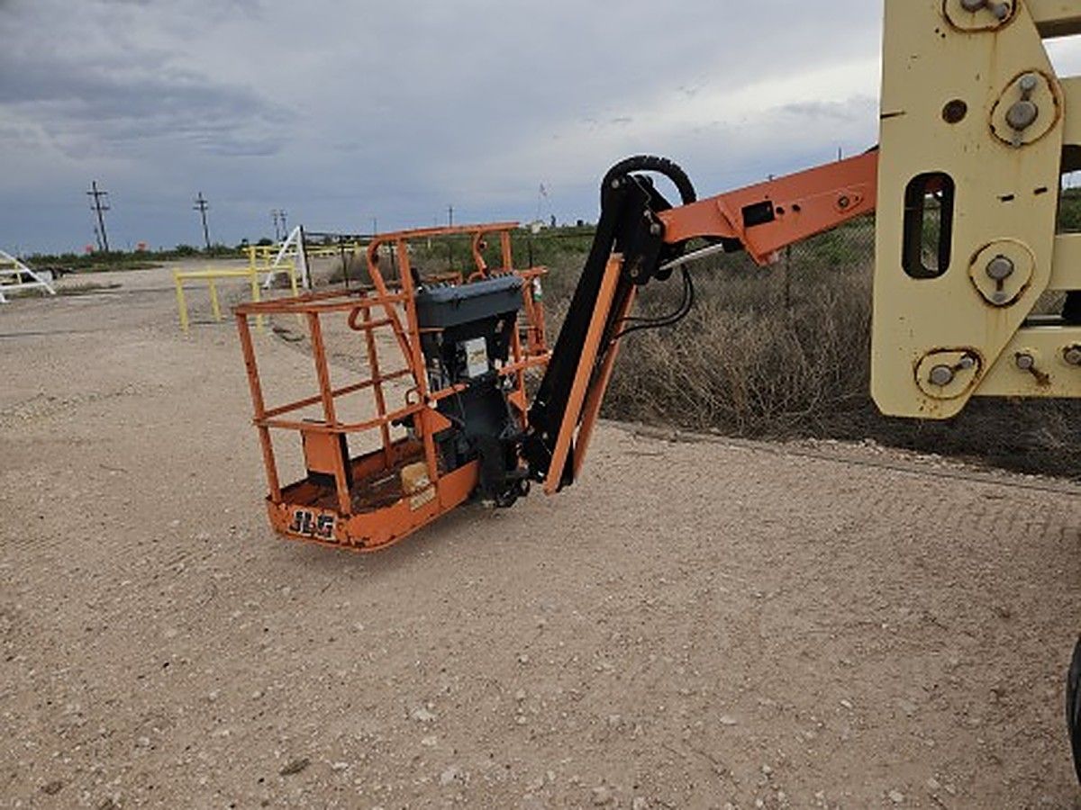 JLG 450AJ photo 2