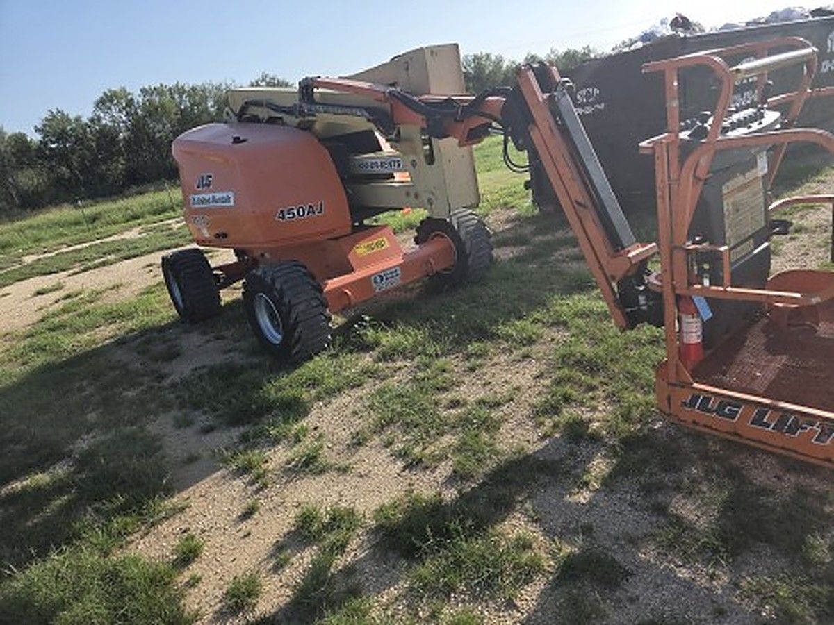 JLG 450AJ photo 2