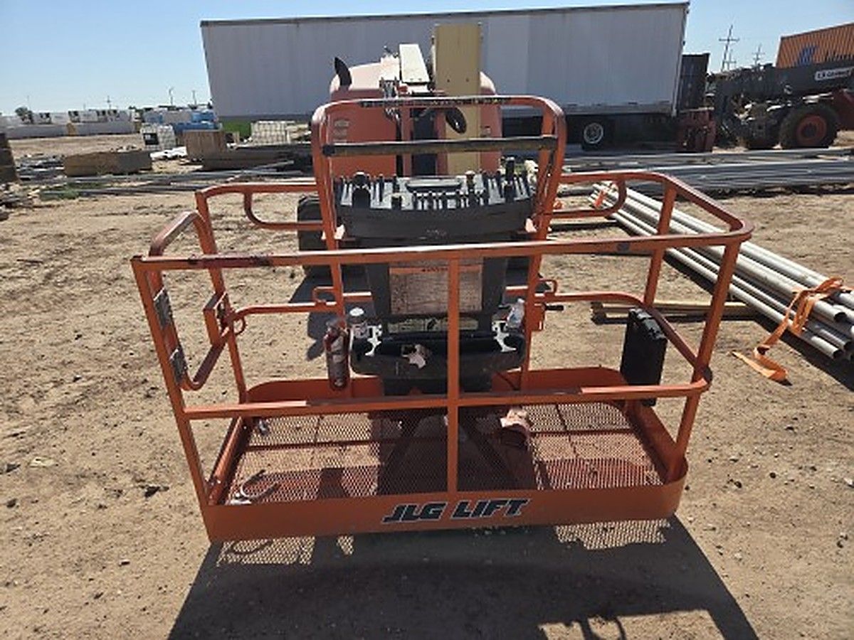 JLG 450AJ photo 10