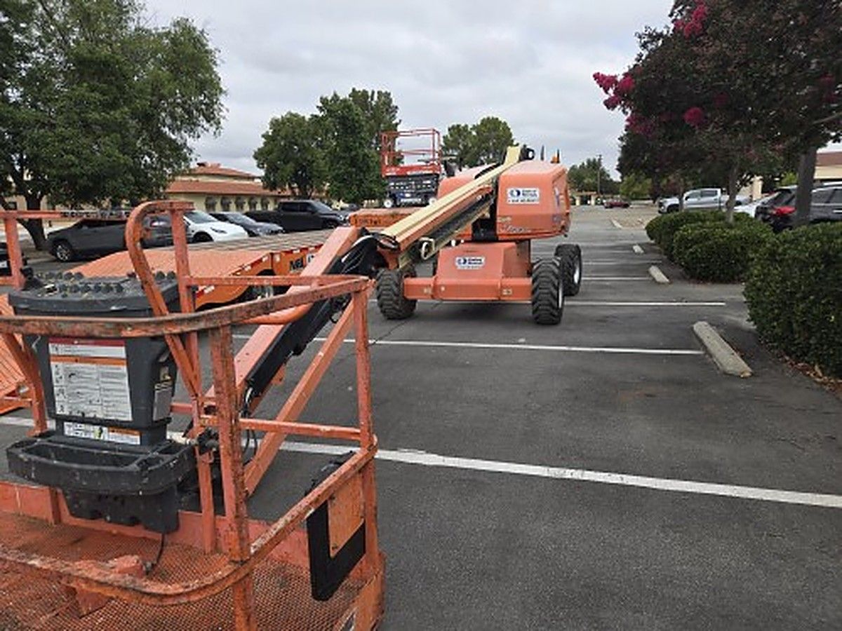 JLG 460SJ photo 4