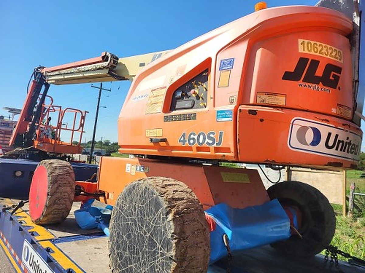 JLG 460SJ photo 2