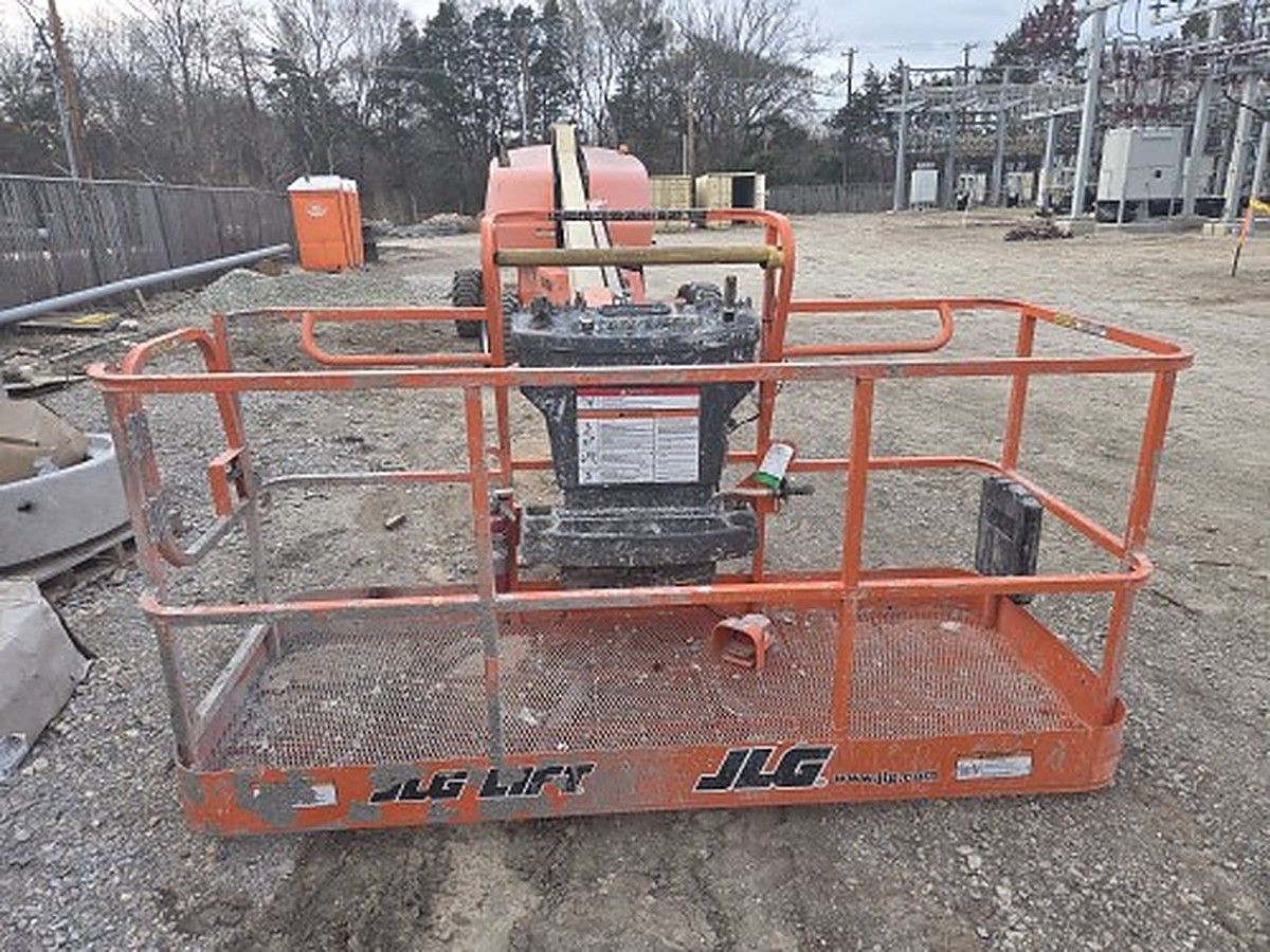 JLG 460SJ photo 5