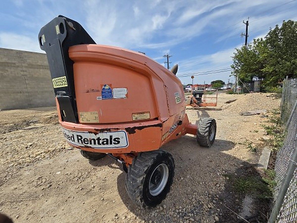 JLG 460SJ photo 3