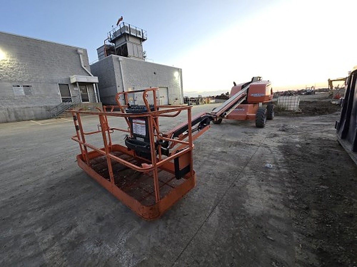 JLG 460SJ photo 2