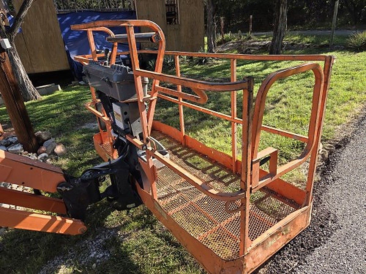 JLG 460SJ photo 5