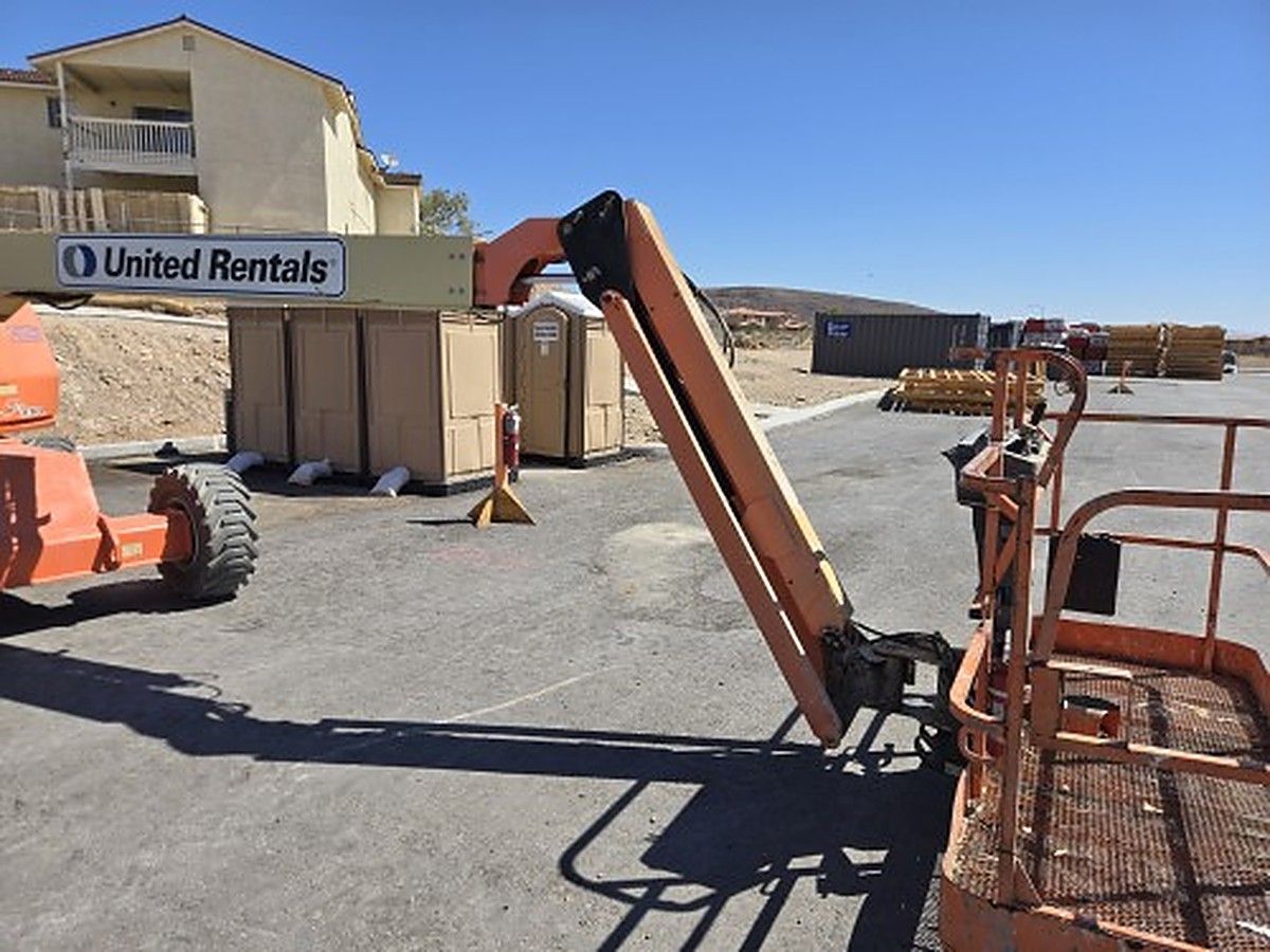 JLG 460SJ photo 6
