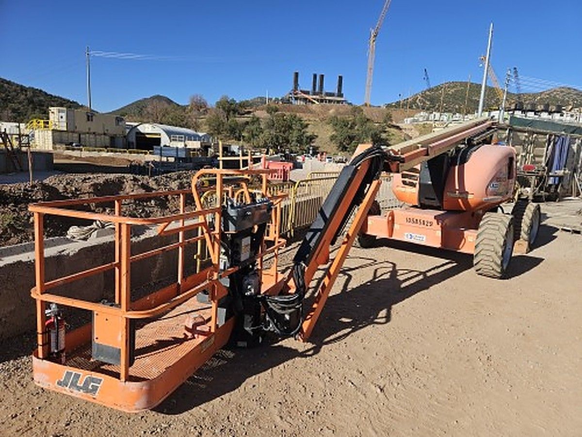 JLG 600AJ photo 5